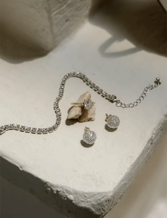 accessory for jewelry